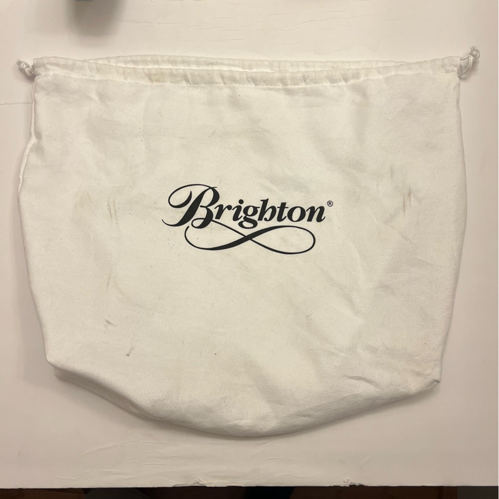 Brighton white and Black Dust Bag‎